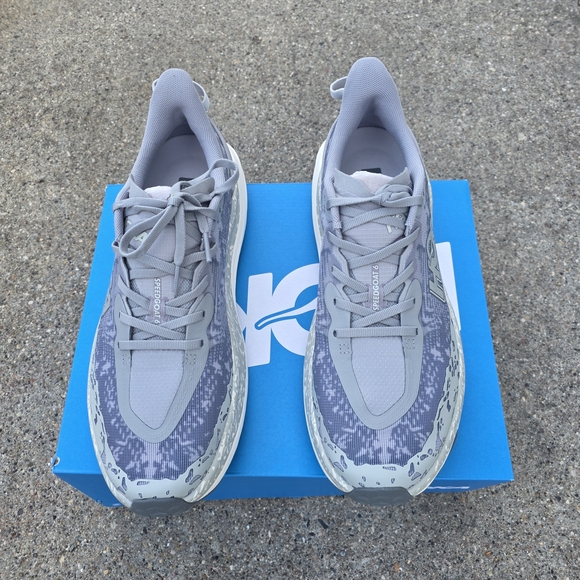 HOKA One Speedgoat 6 Sneaker  Men Size 10D - Picture 5 of 14